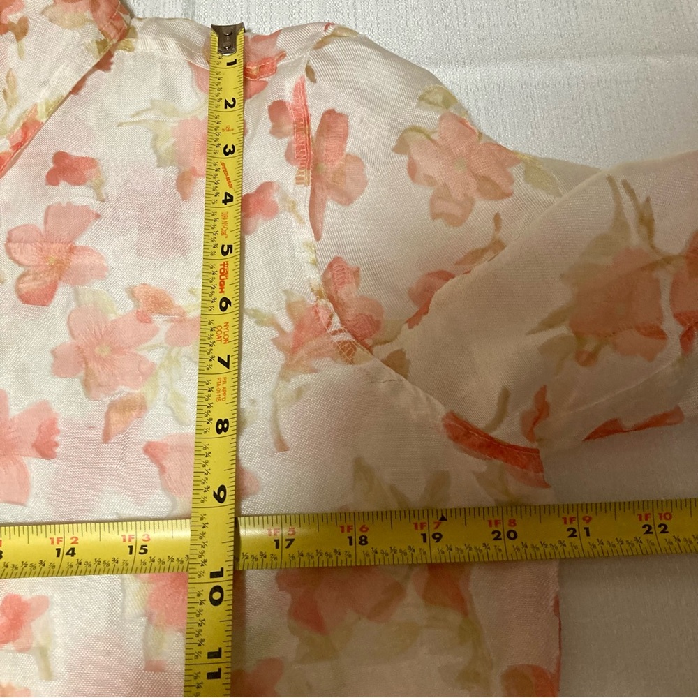 Notations Petite Floral Linen Blend Button-Up Blouse PL - Picture 6 of 10